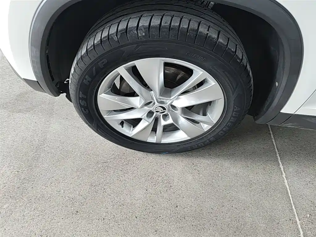 Škoda Kodiaq 2017 TSI330 5-seater 2WD Standard Edition фото 23