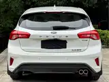 Фото 6 - Ford Focus