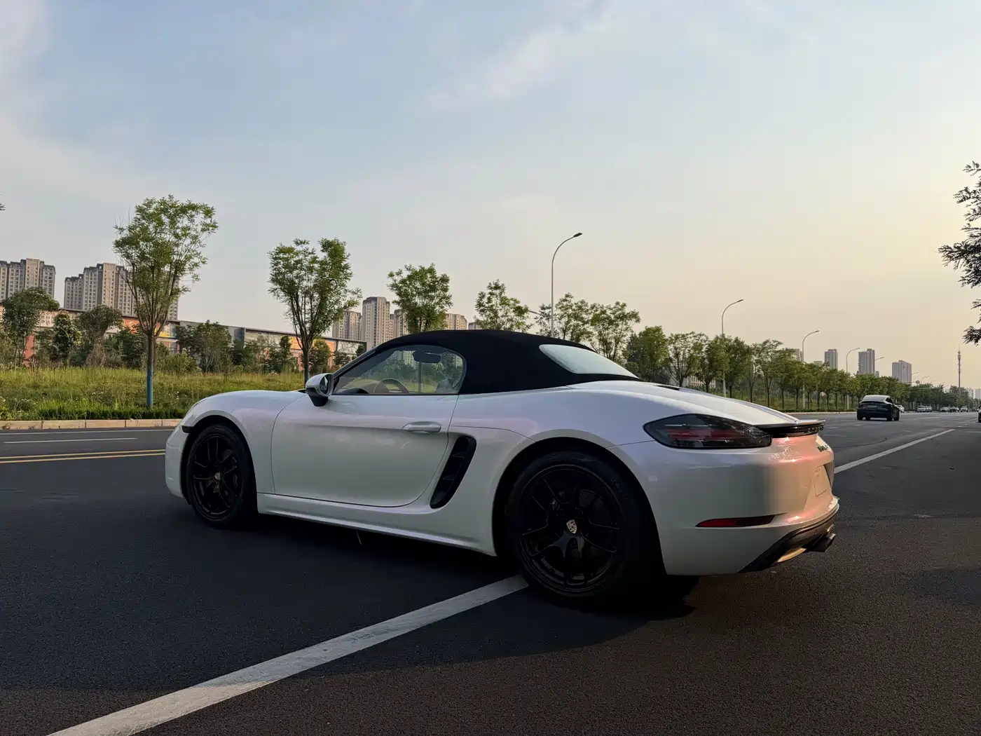 Porsche 718 2016 Boxster 2.0T фото 9
