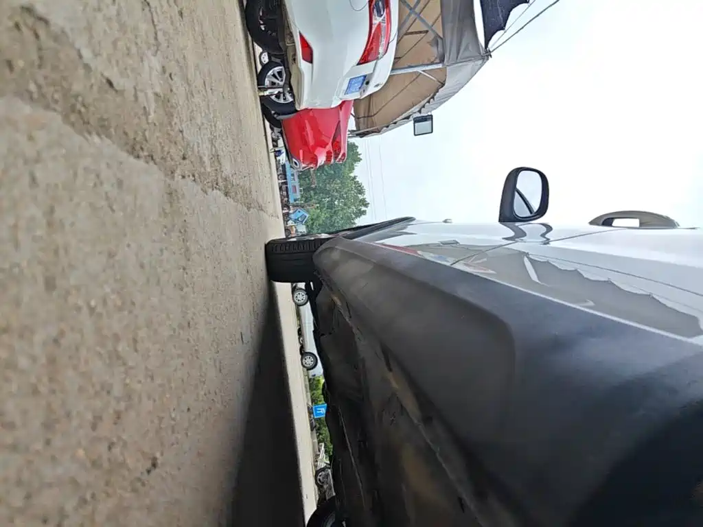 Geely Yuanjing X1 2018 2017 1.3L Auto Fun Edition