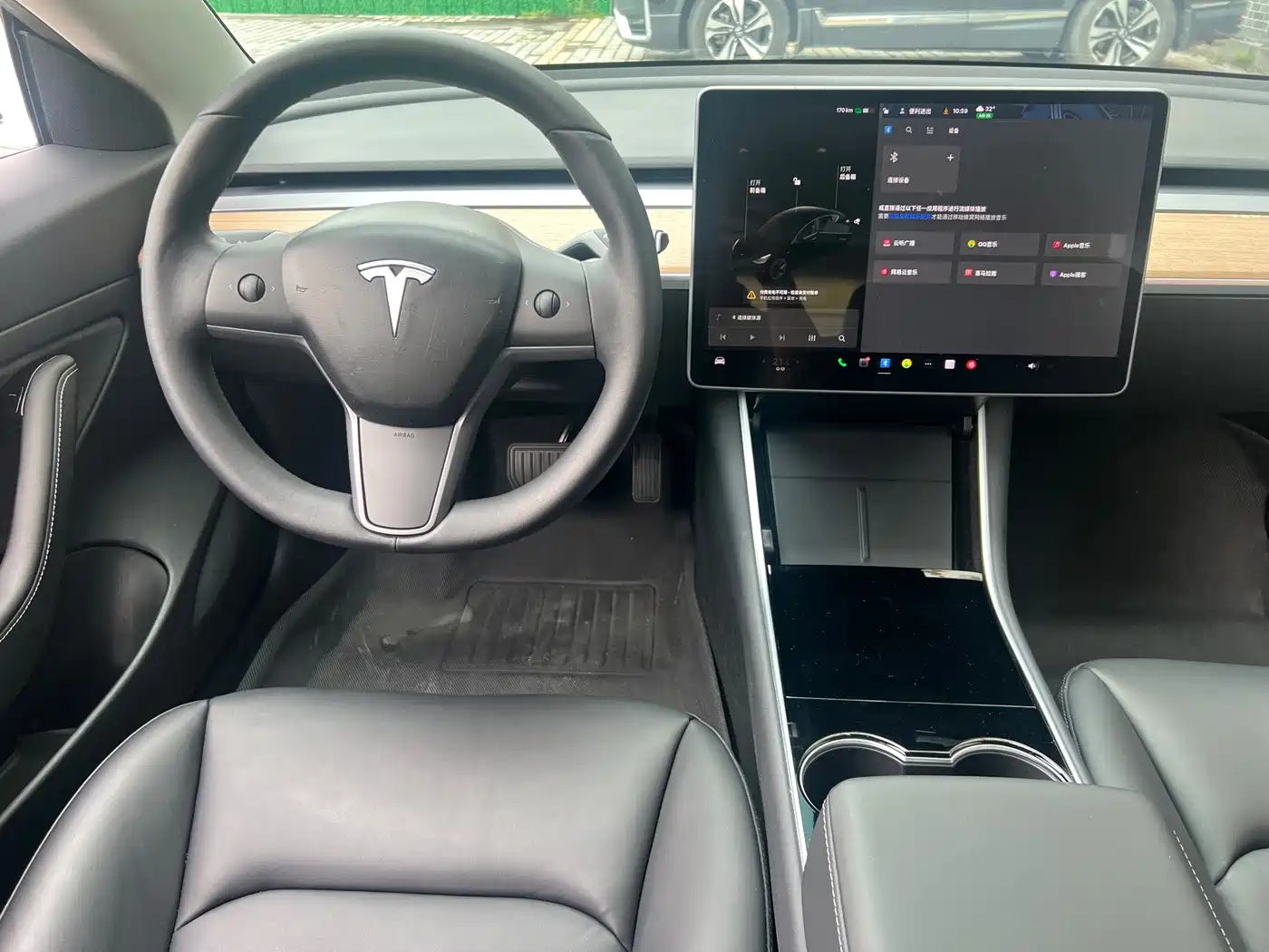 Tesla Model 3 2020 2020 Standard Range Rear-Wheel Drive Upgrade