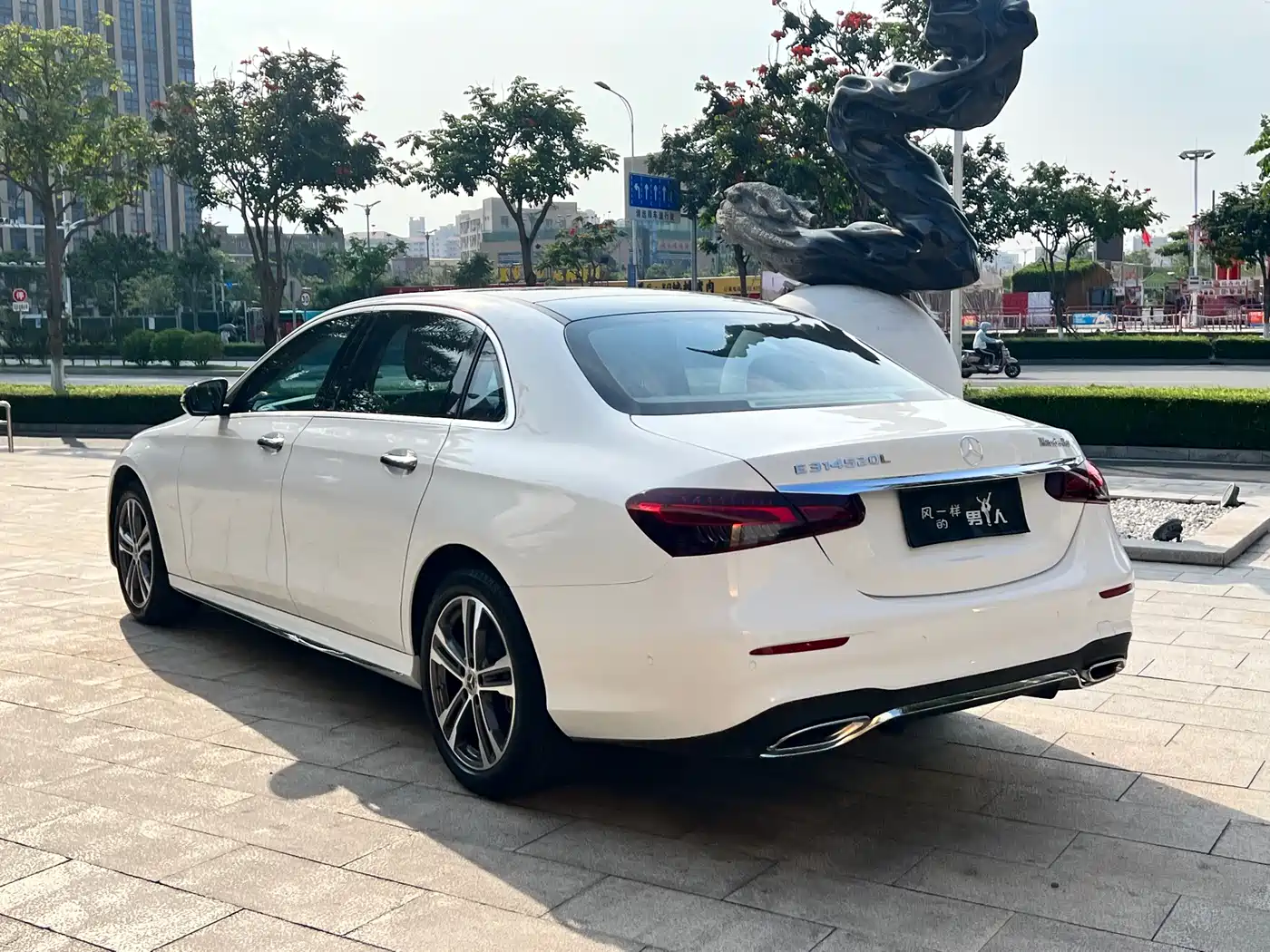 Mercedes-Benz E-Class 2022 E 260 L Sport фото 9
