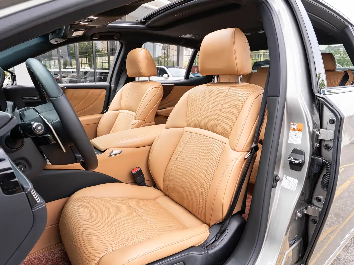 Lexus LS 2022 2021 500h Excellence Edition