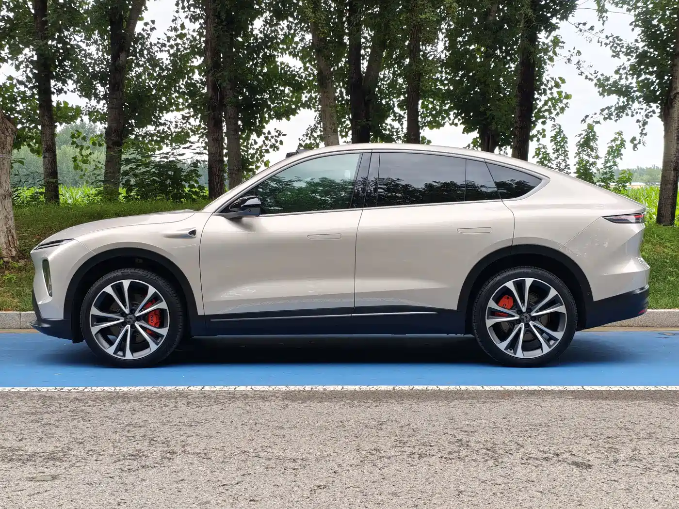 NIO EC7 2024 2024 100kWh Signature Edition