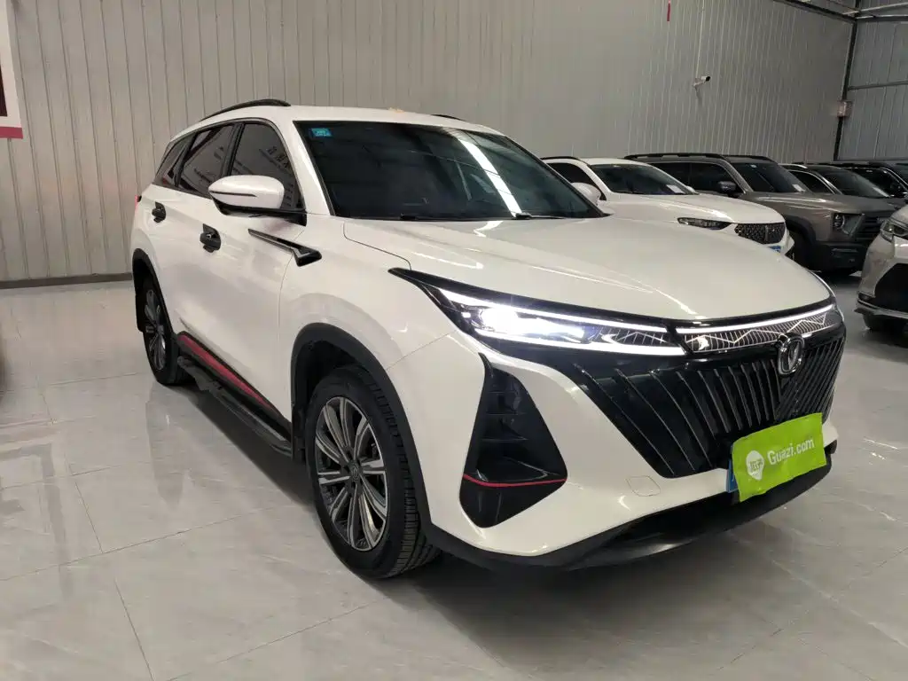 Фото 22 - Changan CS75 PLUS