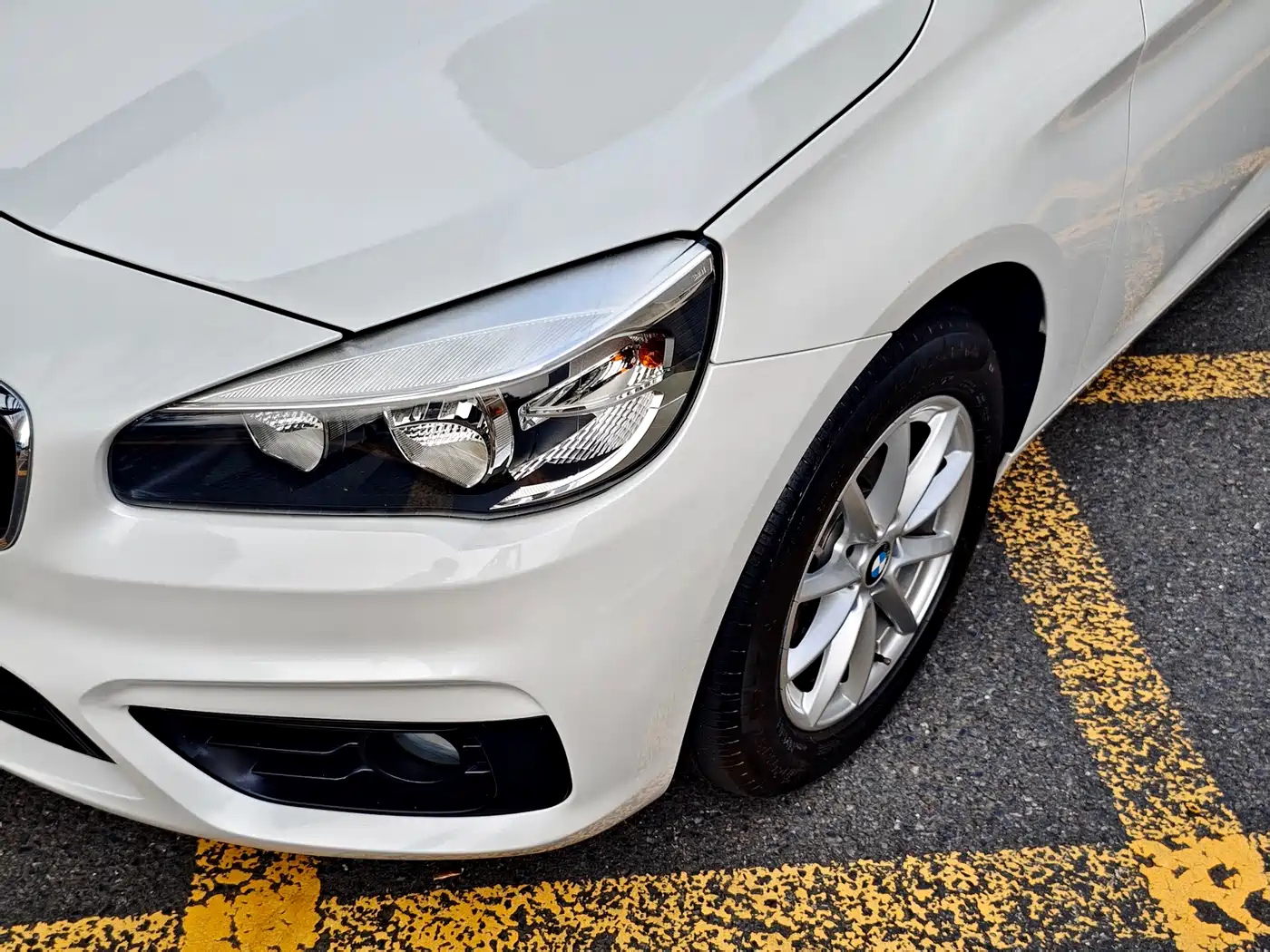 BMW 2 Series Touring 2016 218i Fashion Model фото 10