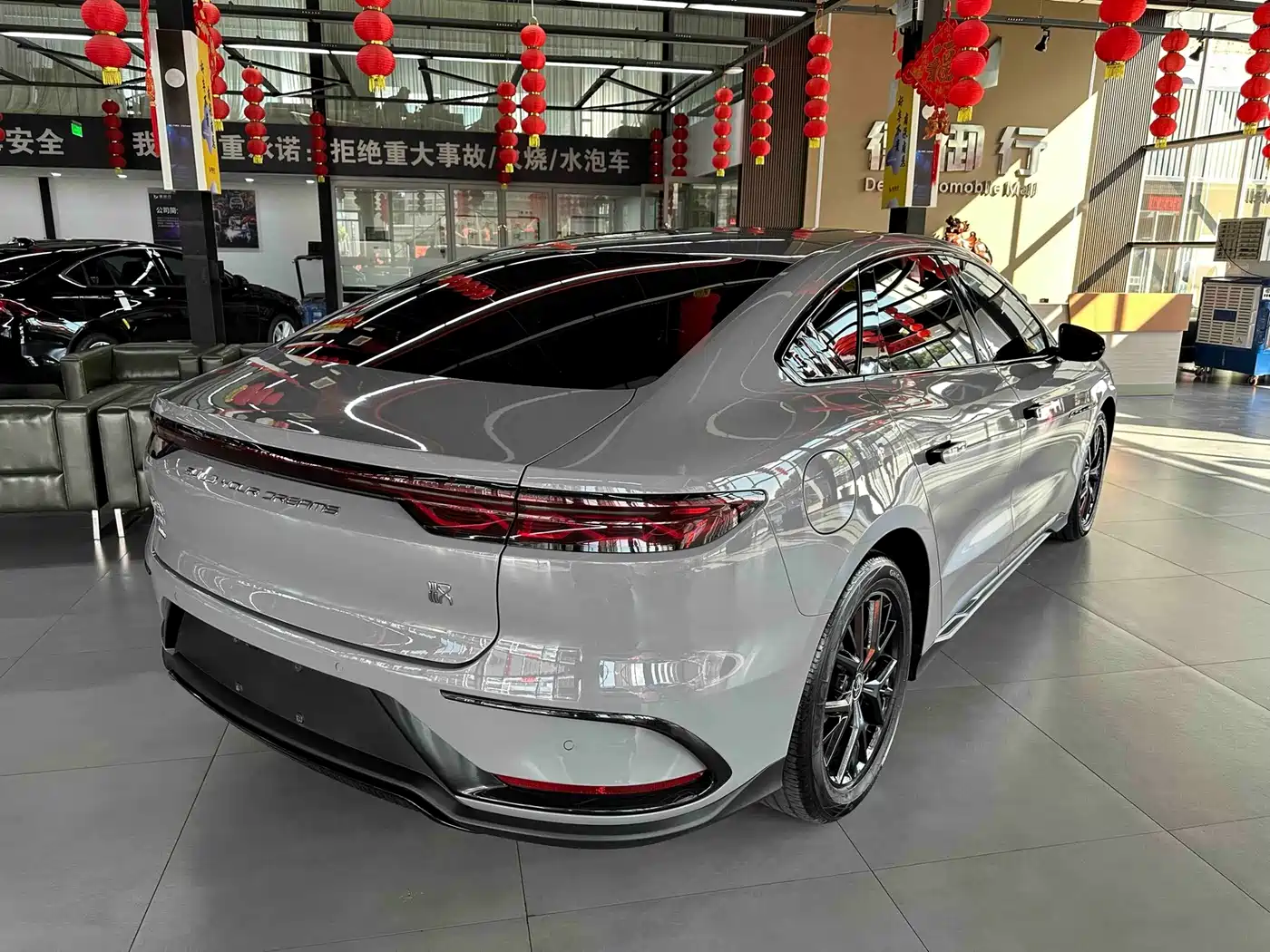 BYD Han 2025 2025 DM-i 125KM Elite