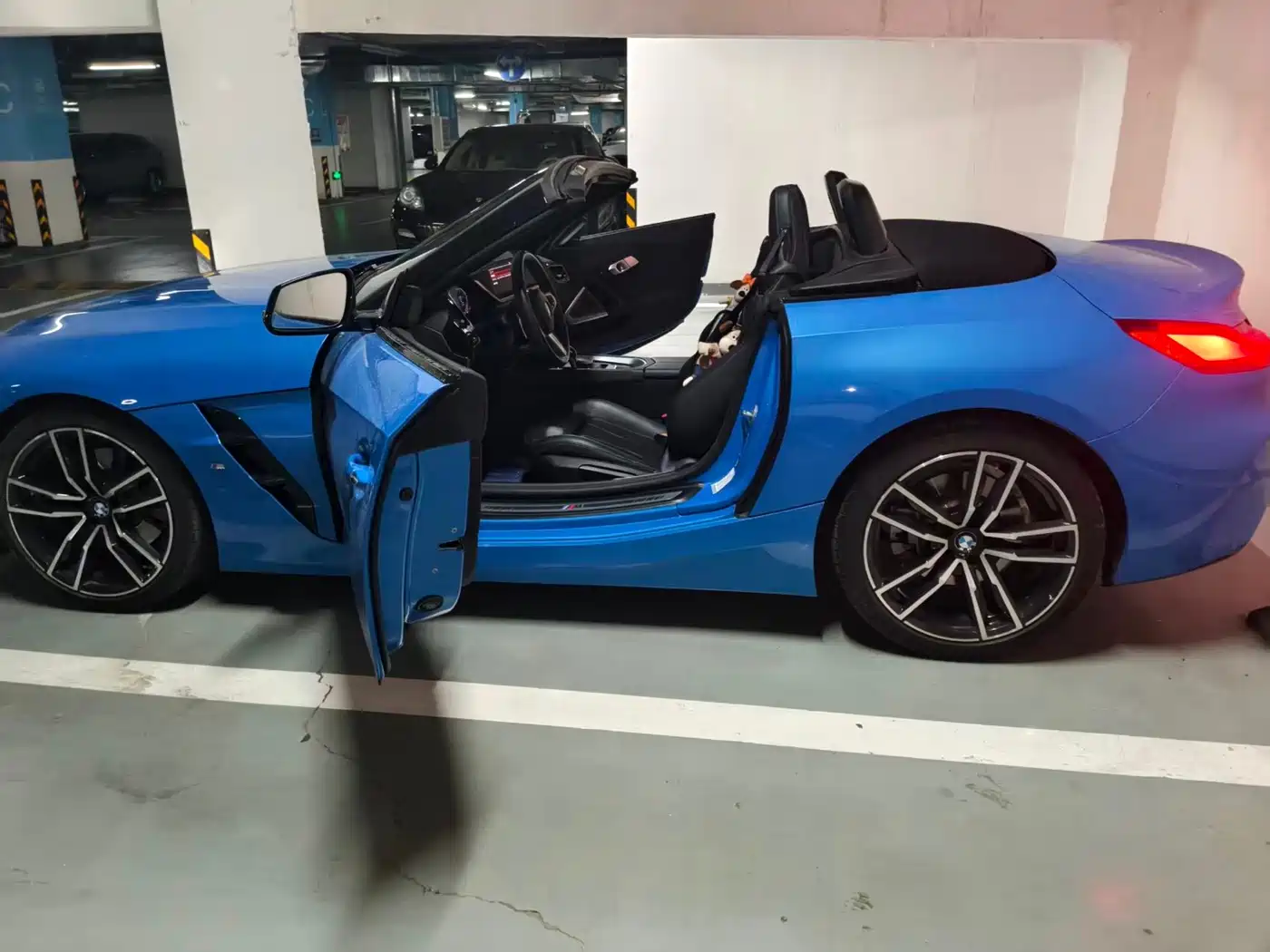 BMW Z4 2023 2022 sDrive 25i M Sport Package