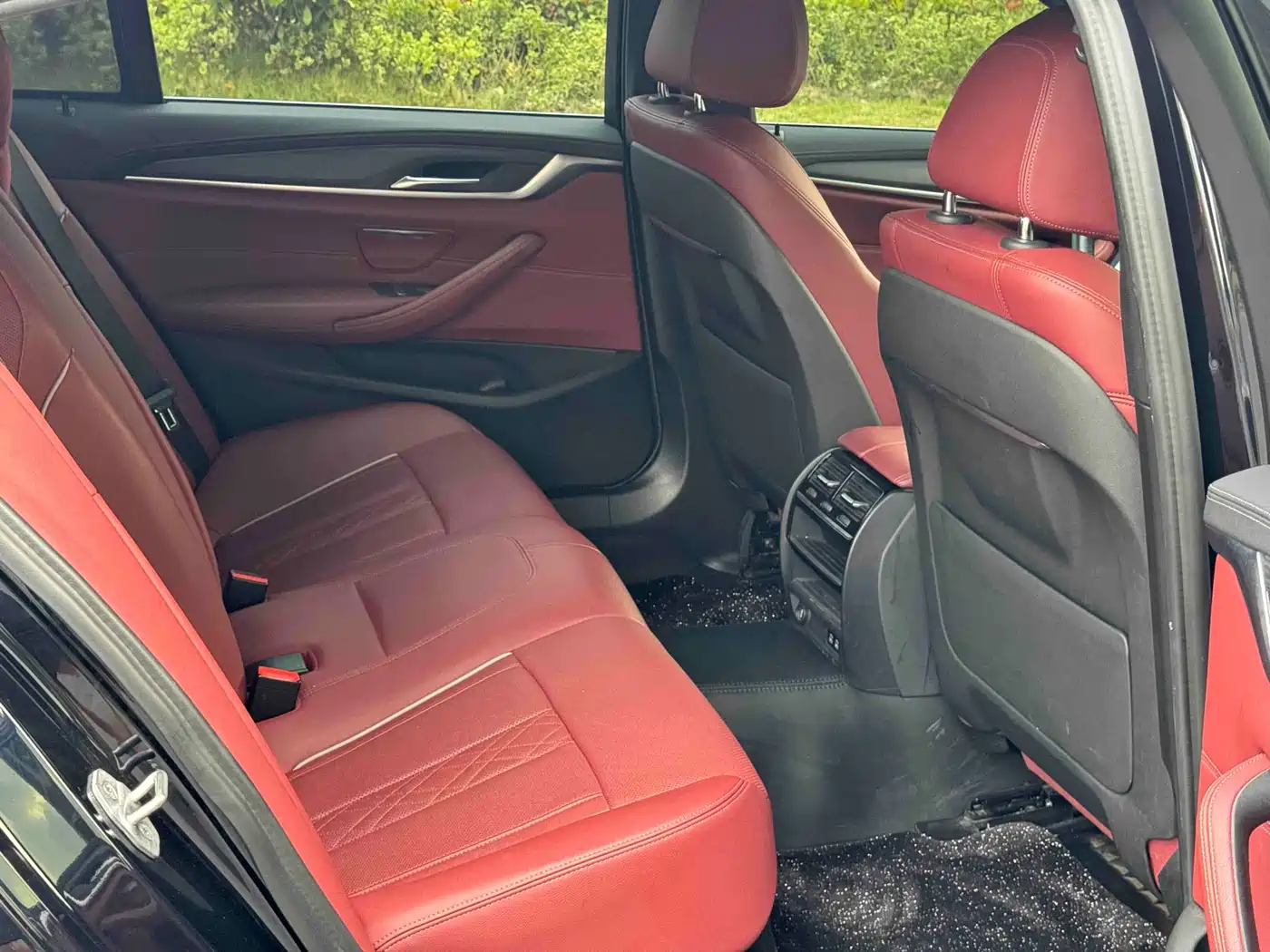 BMW 5 Series 2023 530Li Leading M Sport Package фото 12