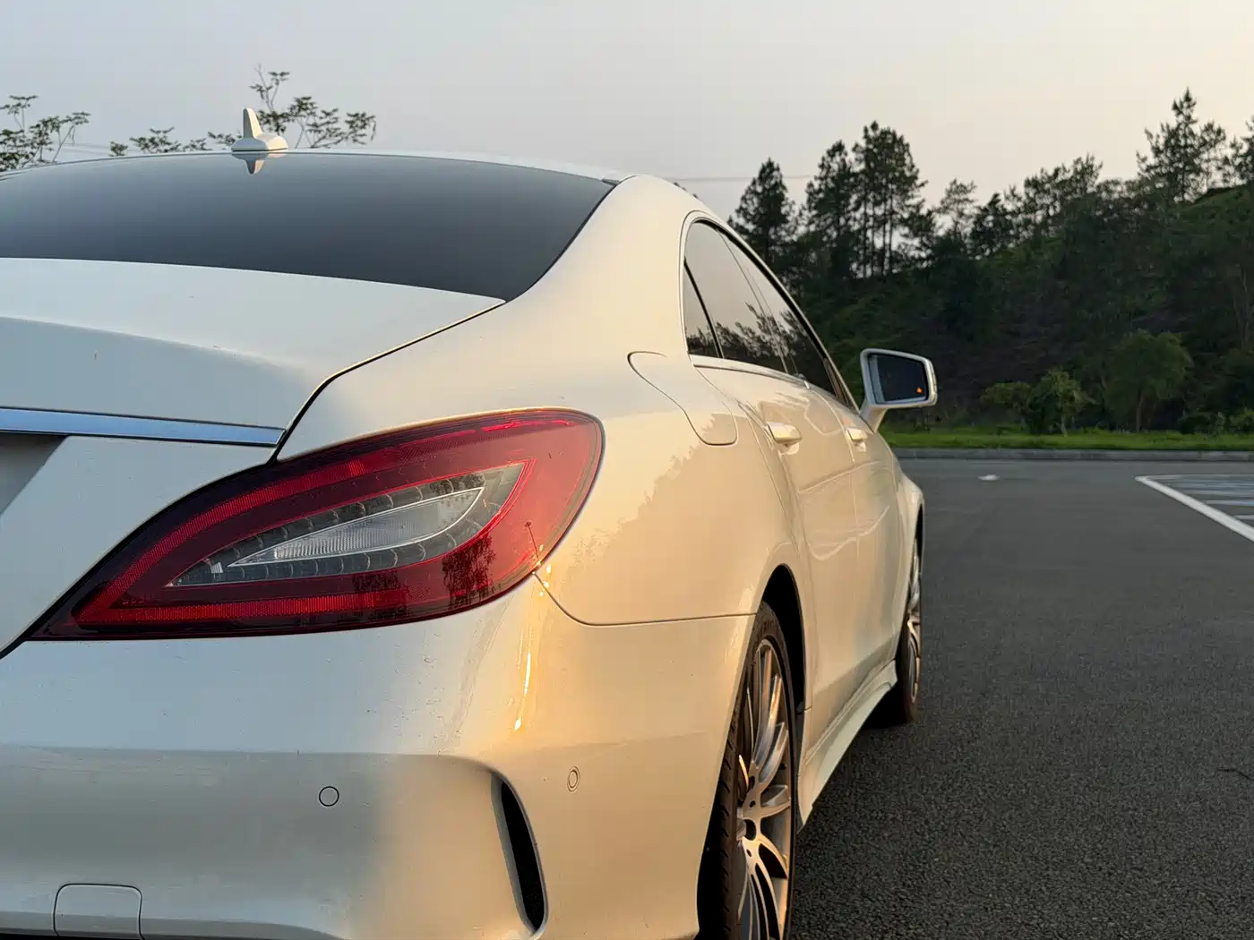Mercedes-Benz CLS 2016 CLS 320 Edition фото 14