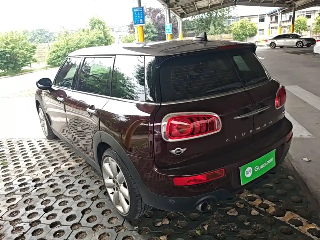 Photo 5 - MINI CLUBMAN