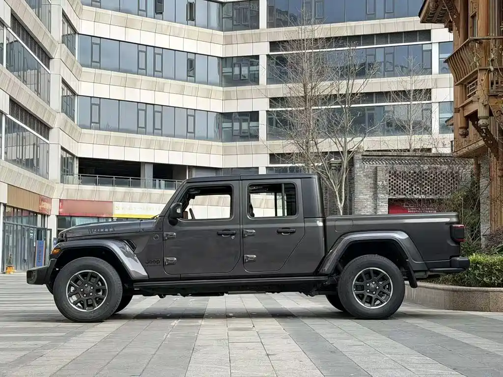 Jeep Gladiator 2023 2023 3.6L Overland