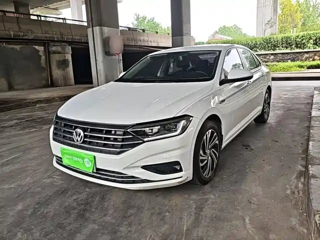 Volkswagen Sagitar 2021