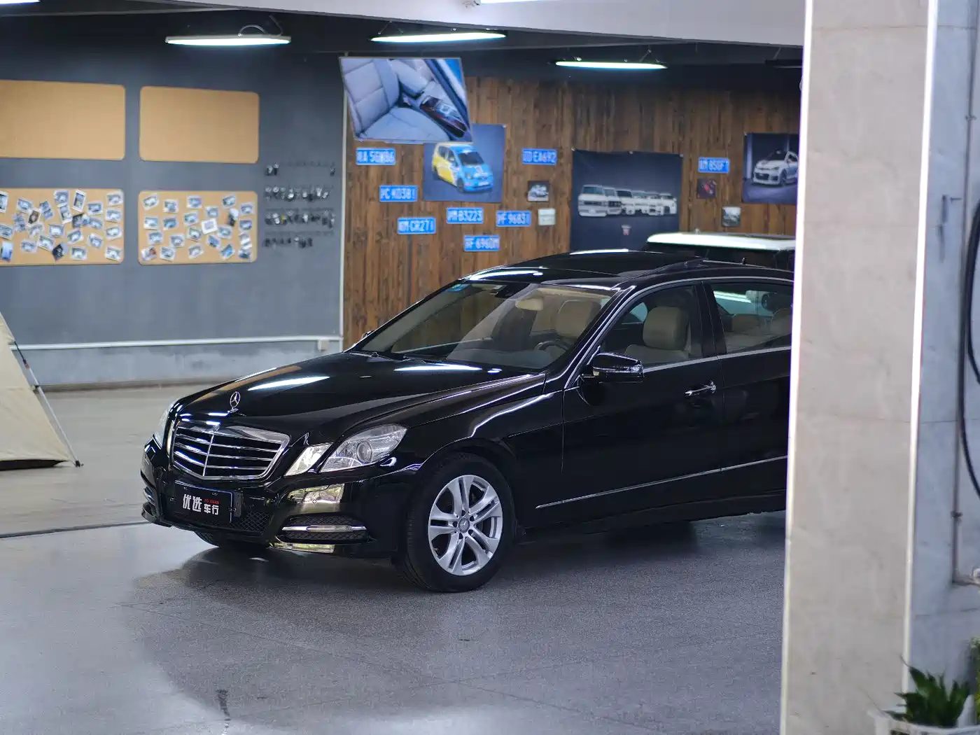 Mercedes-Benz E-Class 2011 E 300 L Fashion Premium фото 13