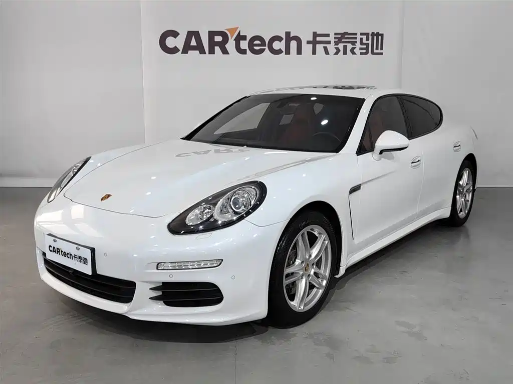 Porsche Panamera 2014 Panamera 4 3.0T