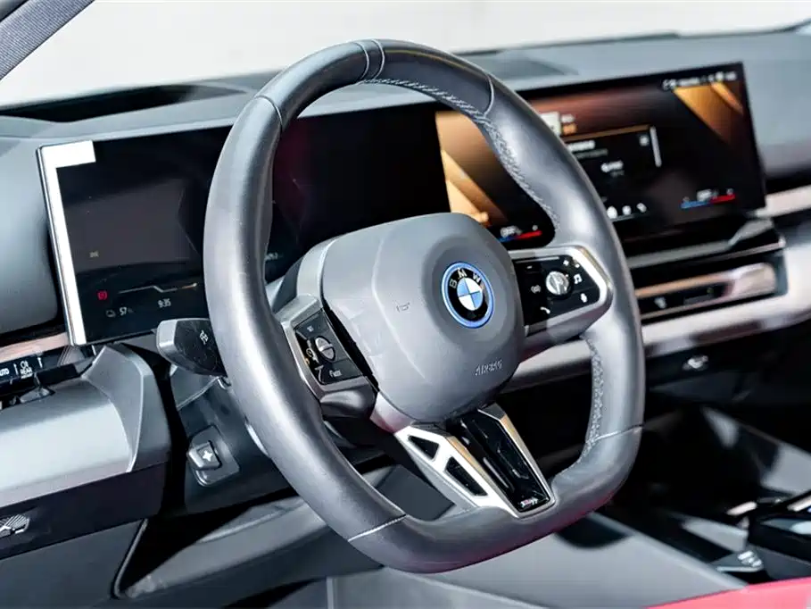 BMW I5