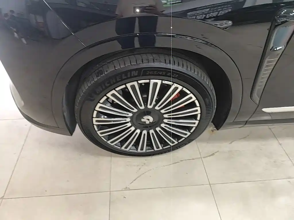 NIO ES8 2025 2025 Model 6-Seat Executive Luxury Edition