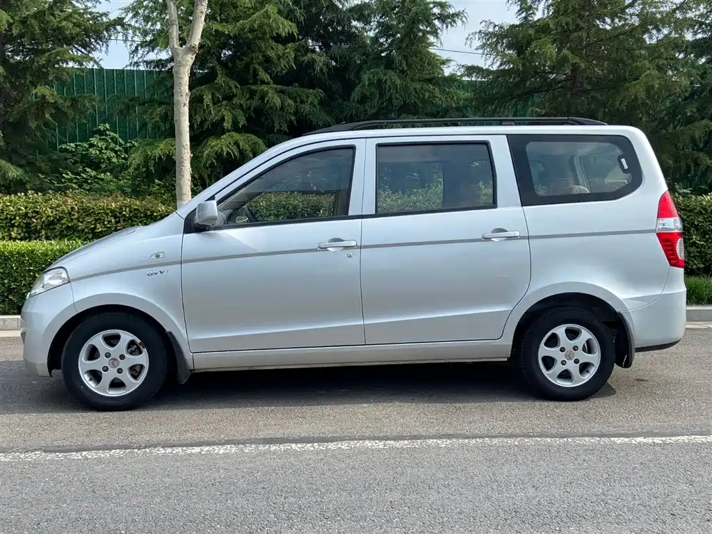 Wuling Motors Wuling Hongguang 2014 2014 1.5L Standard