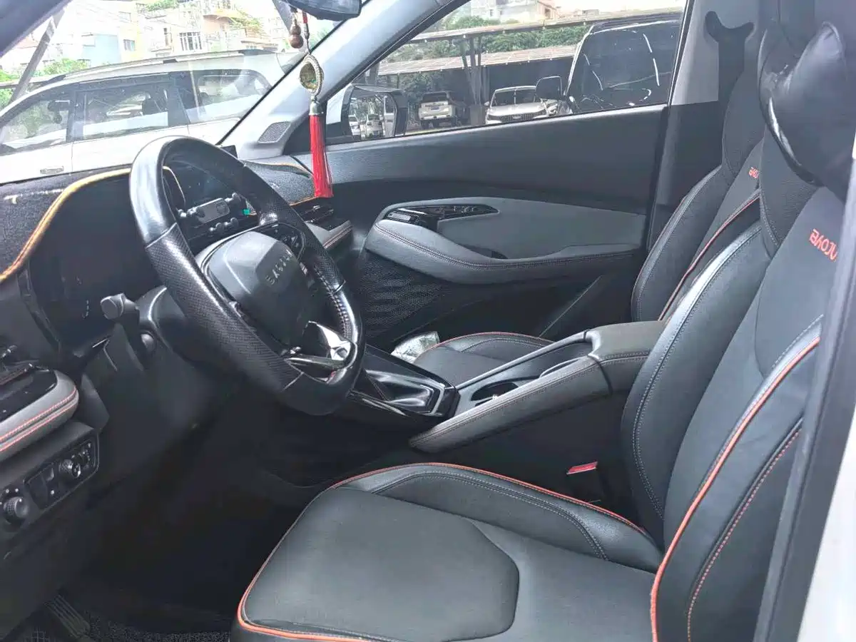 Фото 4 - Baojun RS-3