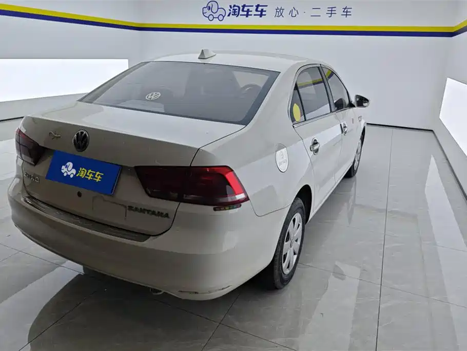 Volkswagen Santana 2015 1.4L Manual Trend Edition фото 3