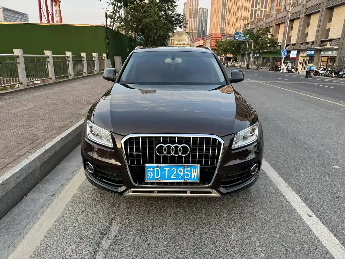 Audi Q5 2015 40 TFSI Technology фото 2