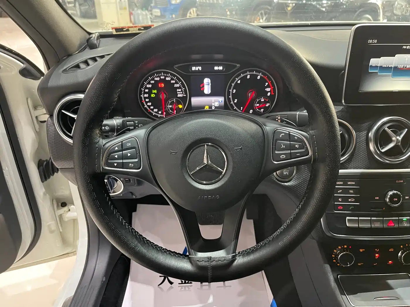 Mercedes-Benz A-Class (Import) 2016 A 180 фото 5