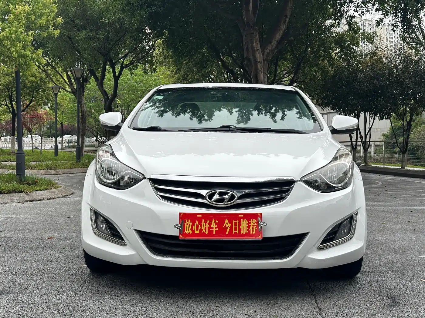 Hyundai Langdong 2013 1.6L Automatic Premium фото 2