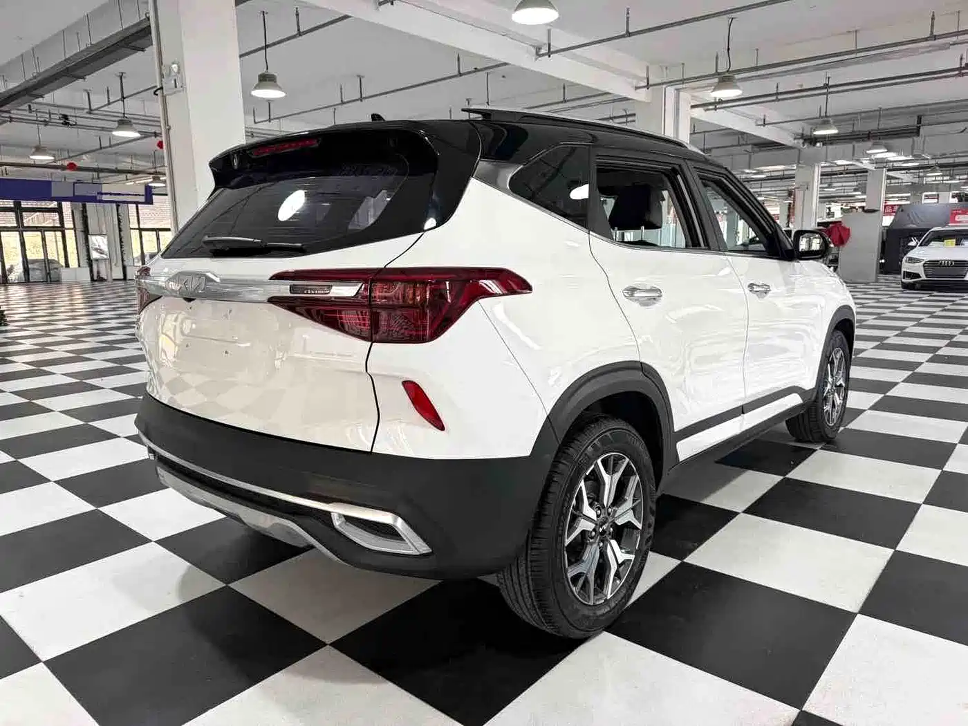 Kia KX3 2023 2021 1.5L CVT Fashion Edition