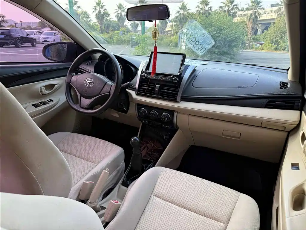 Toyota Vios 2014 1.3L Manual Stylish Edition фото 9