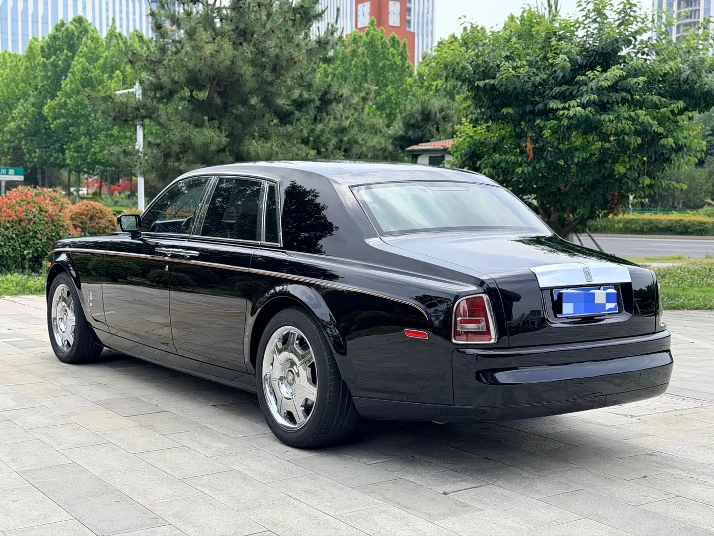 Rolls-Royce Phantom 2007 2004 Model 6.7L Standard Version
