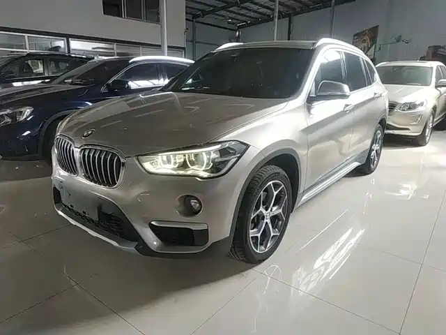  BMW BMW X1 2019 sDrive18Li Premium Model