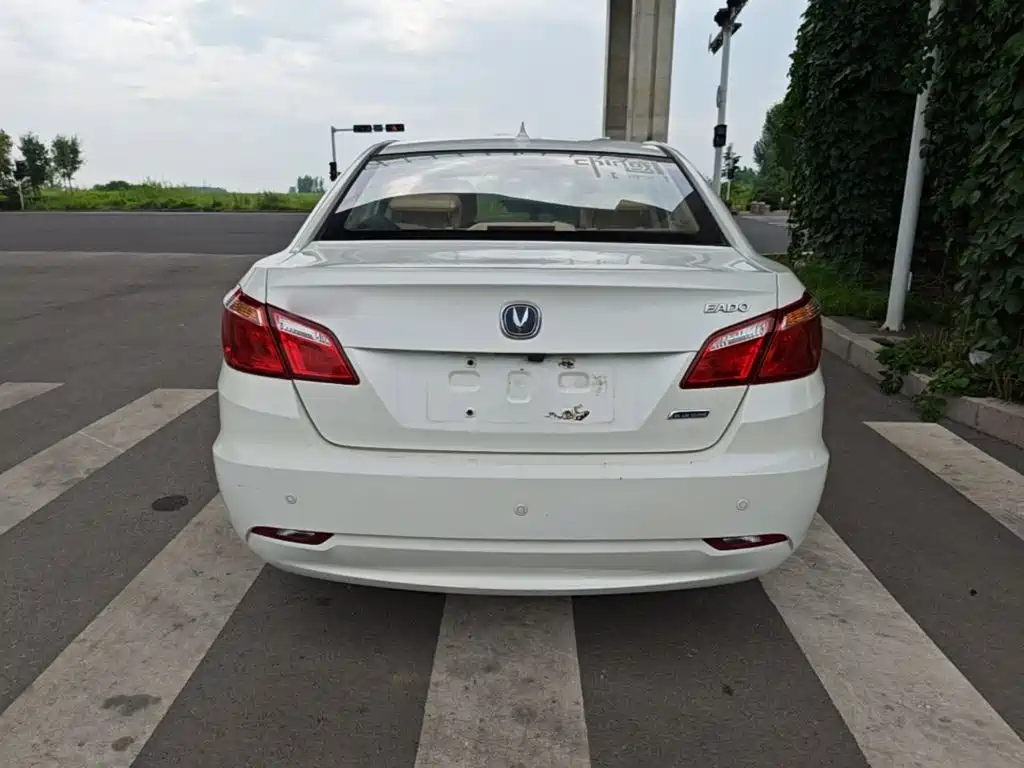 Changan Eado 2015 2015 1.6L Manual Luxury China V