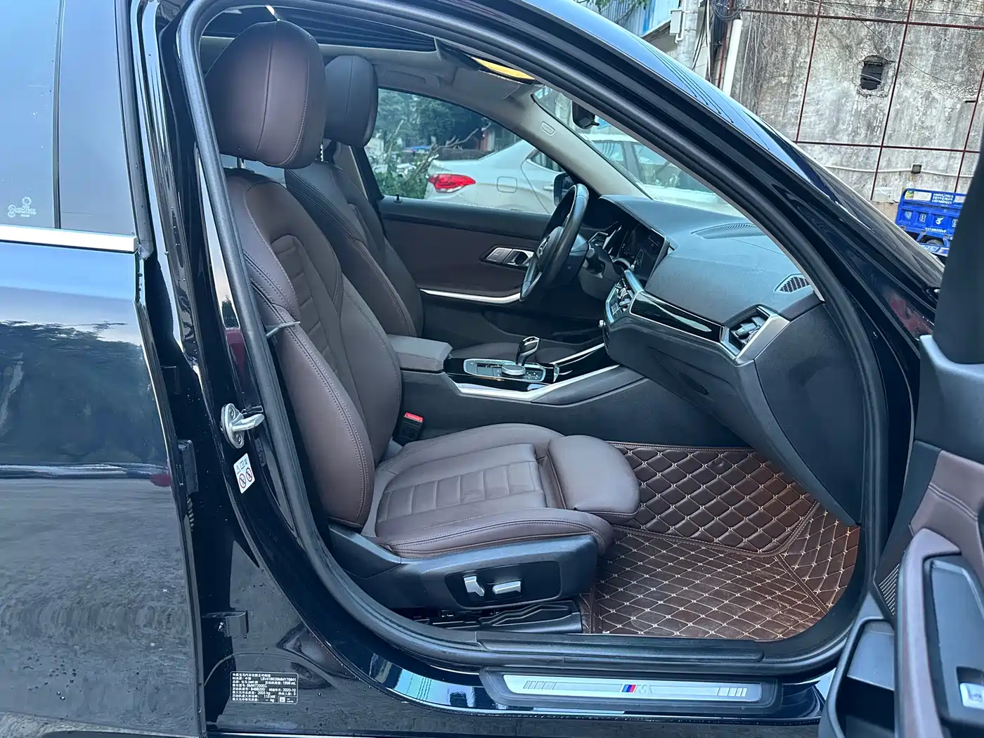 BMW 3 Series 2020 320Li M Sport Package фото 11