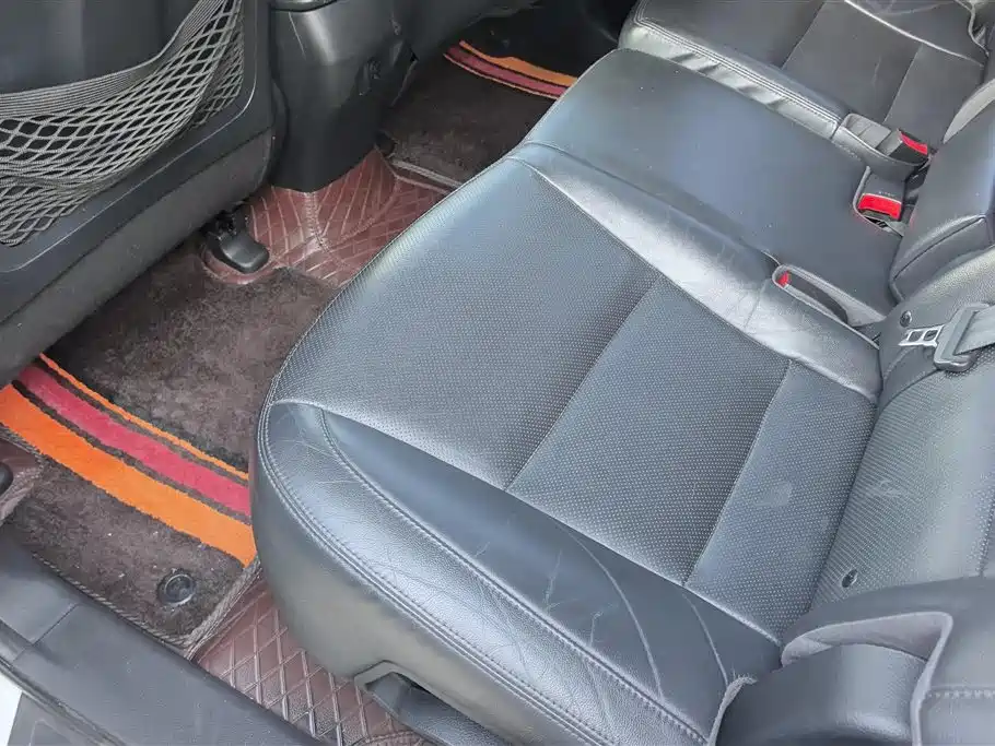 Hyundai Santa Fe 2015 2.0T Automatic 2WD Smart 5-Seater фото 11