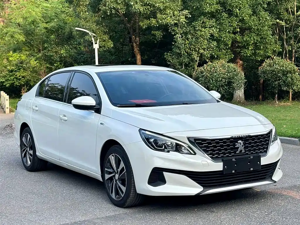 Peugeot 408 2019 350THP Automatic Luxury Edition China V фото 3