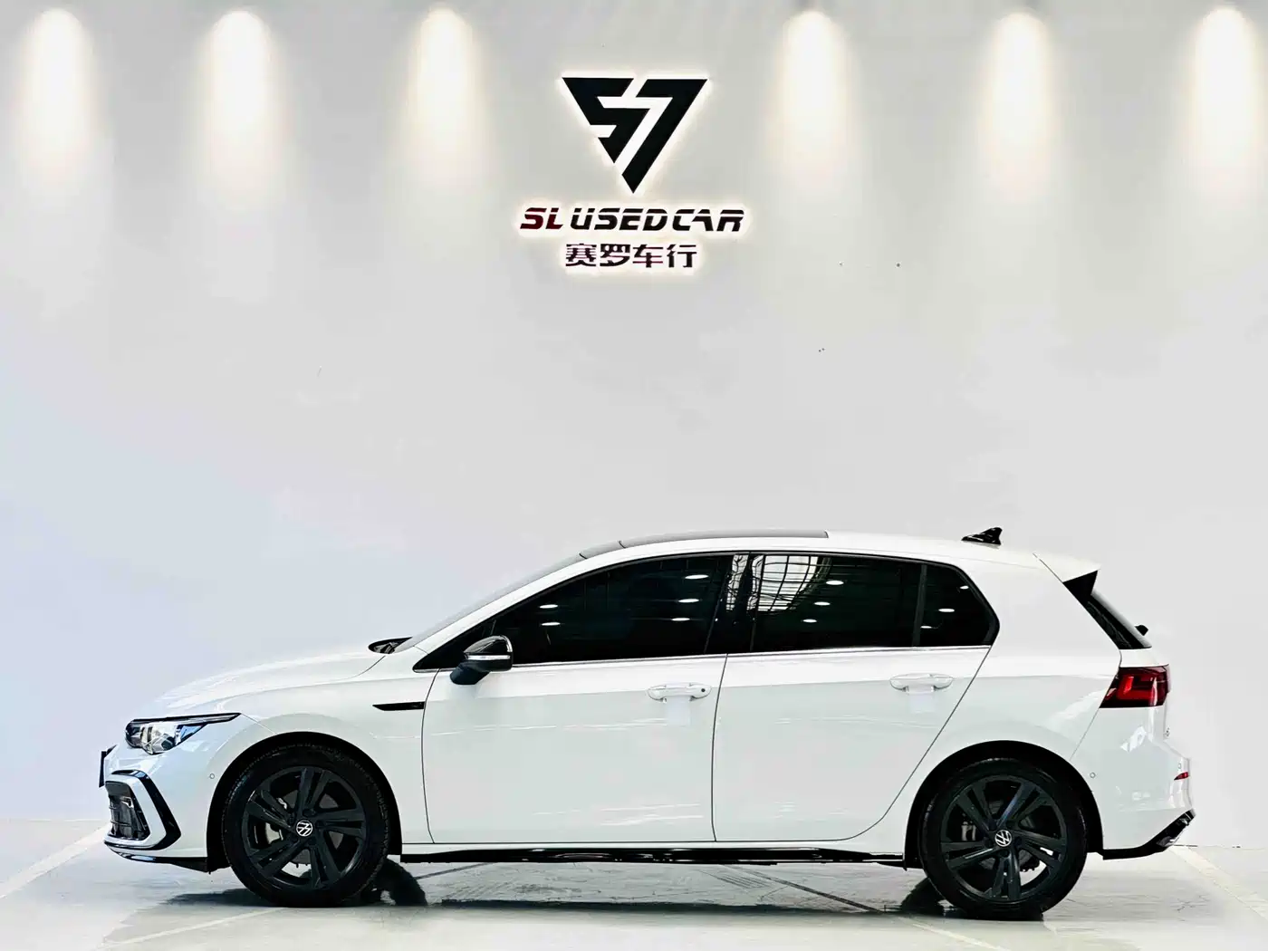 Volkswagen Golf 2021 280TSI DSG R-Line фото 7