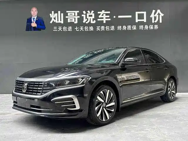 Volkswagen Passat 2025