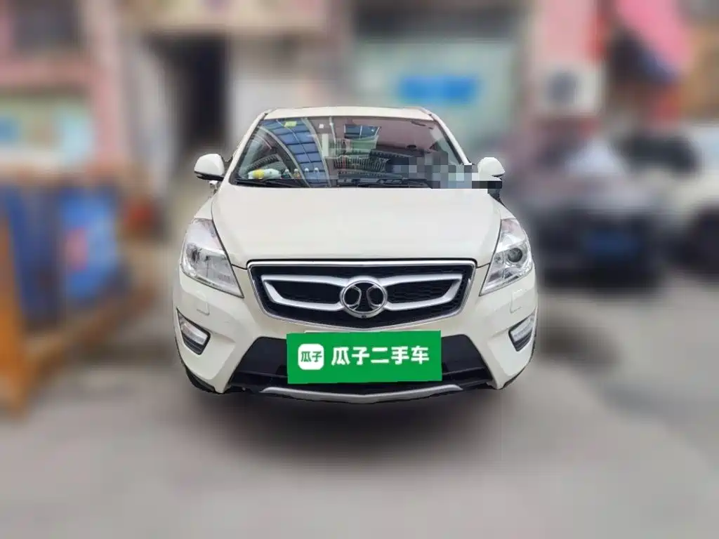 BAIC Senova X65 2015 2015 2.0T Automatic Luxury