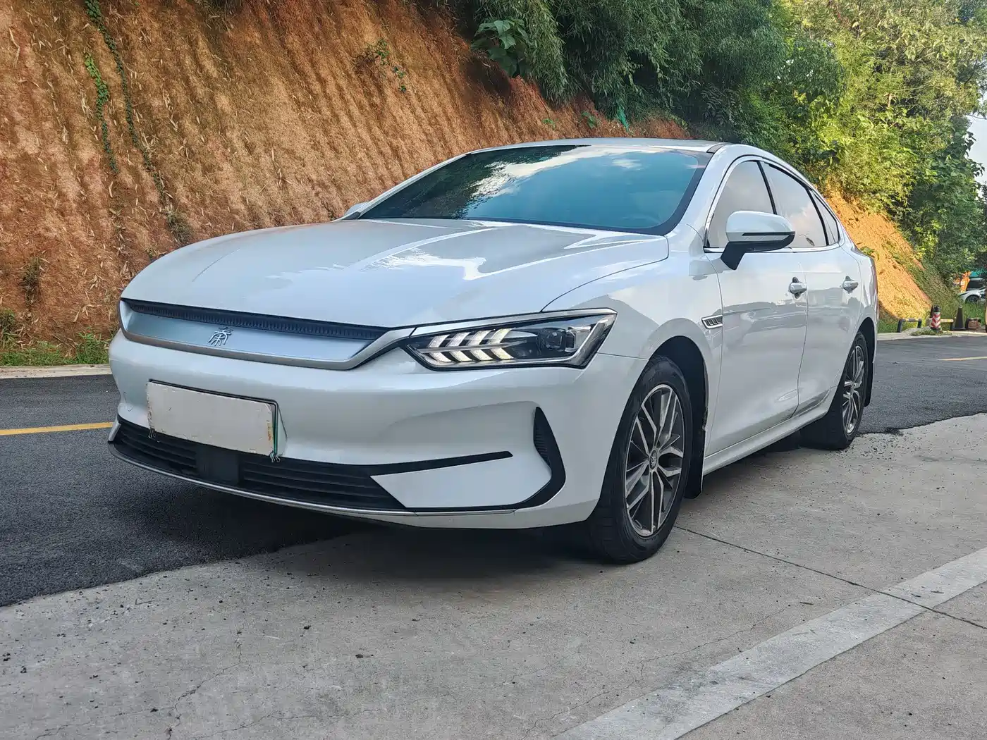 Электромобиль BYD Qin PLUS (2021)