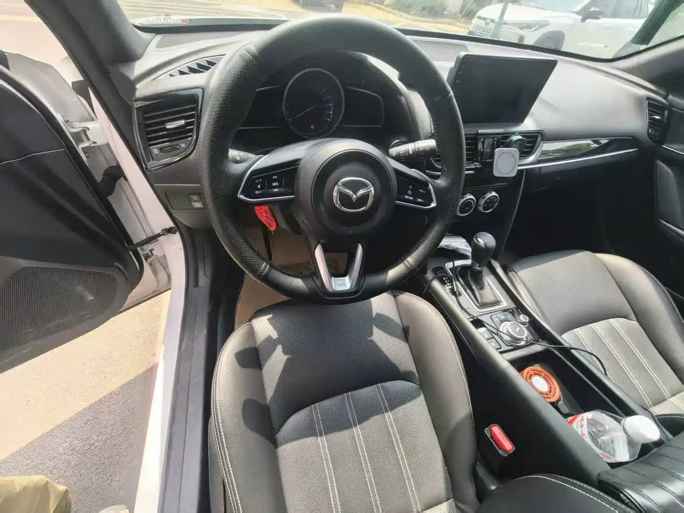 MAZDA CX-4