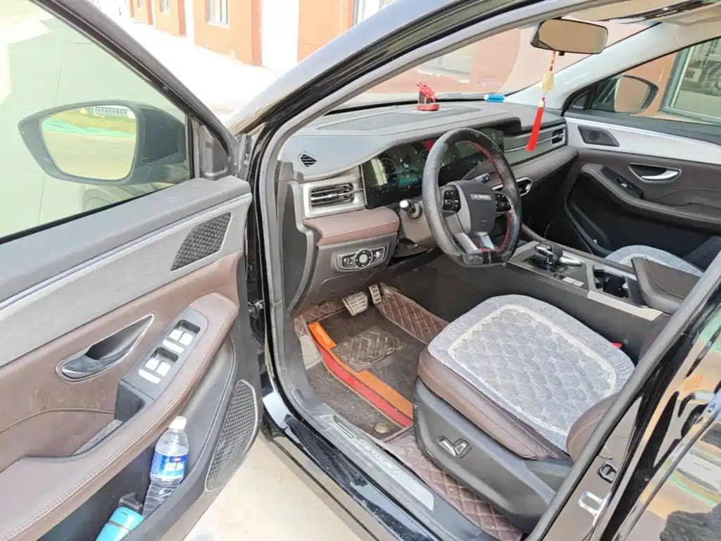 Jetour X90 PLUS 2023 2023 Facelift 1.6TD DCT Villa 7-seater