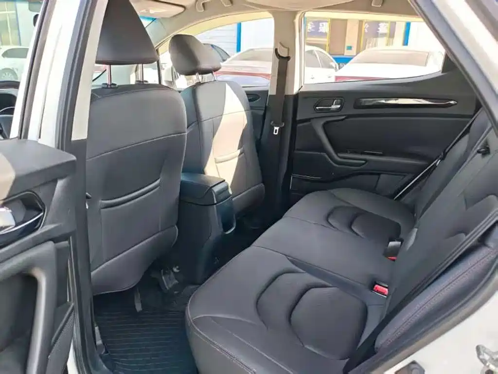 JAC Motors Refine S3 2017 2016 1.5L Manual Luxury Smart Premium