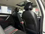 Фото 7 - Geely Coolray