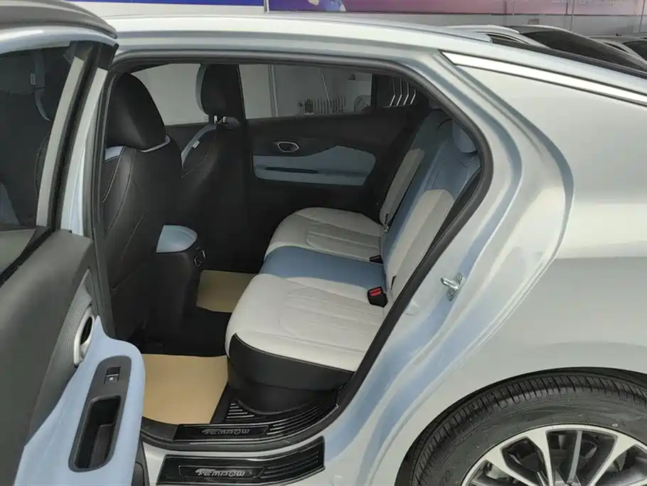 GAC Trumpchi Trumpchi Emkoo 2023 Shadow Leopard H High-Efficiency Hybrid фото 11