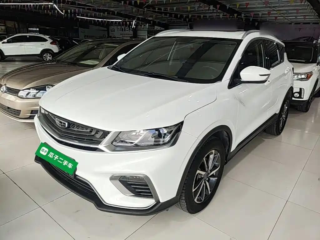 Фото 2 - Geely Coolray