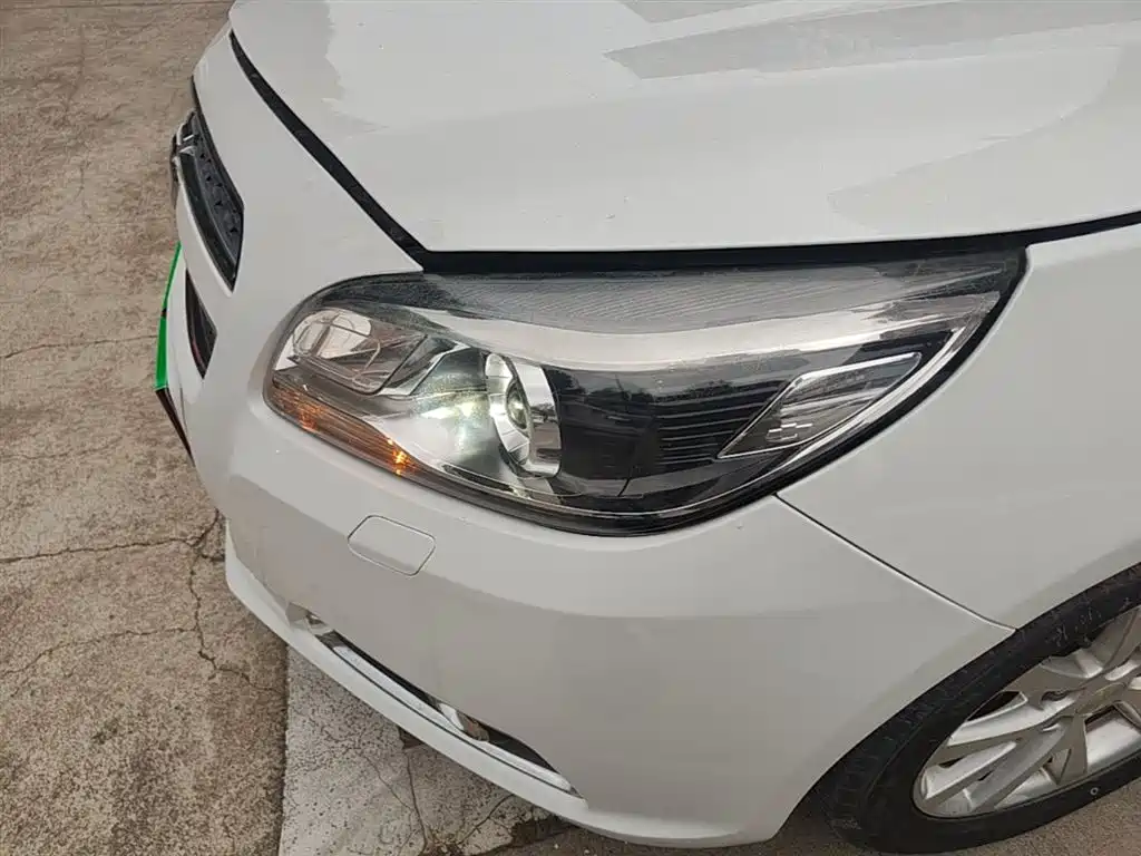 Chevrolet Malibu 2014 2.0L Automatic Luxury фото 24