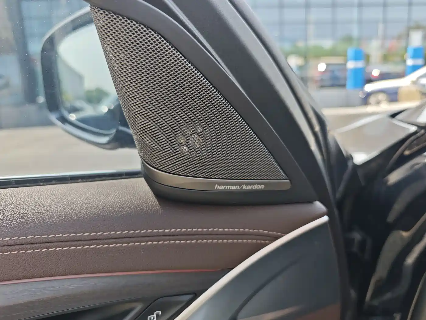 BMW 5 Series 2022 Model Third Facelift 530Li Premium M Sport Package фото 4