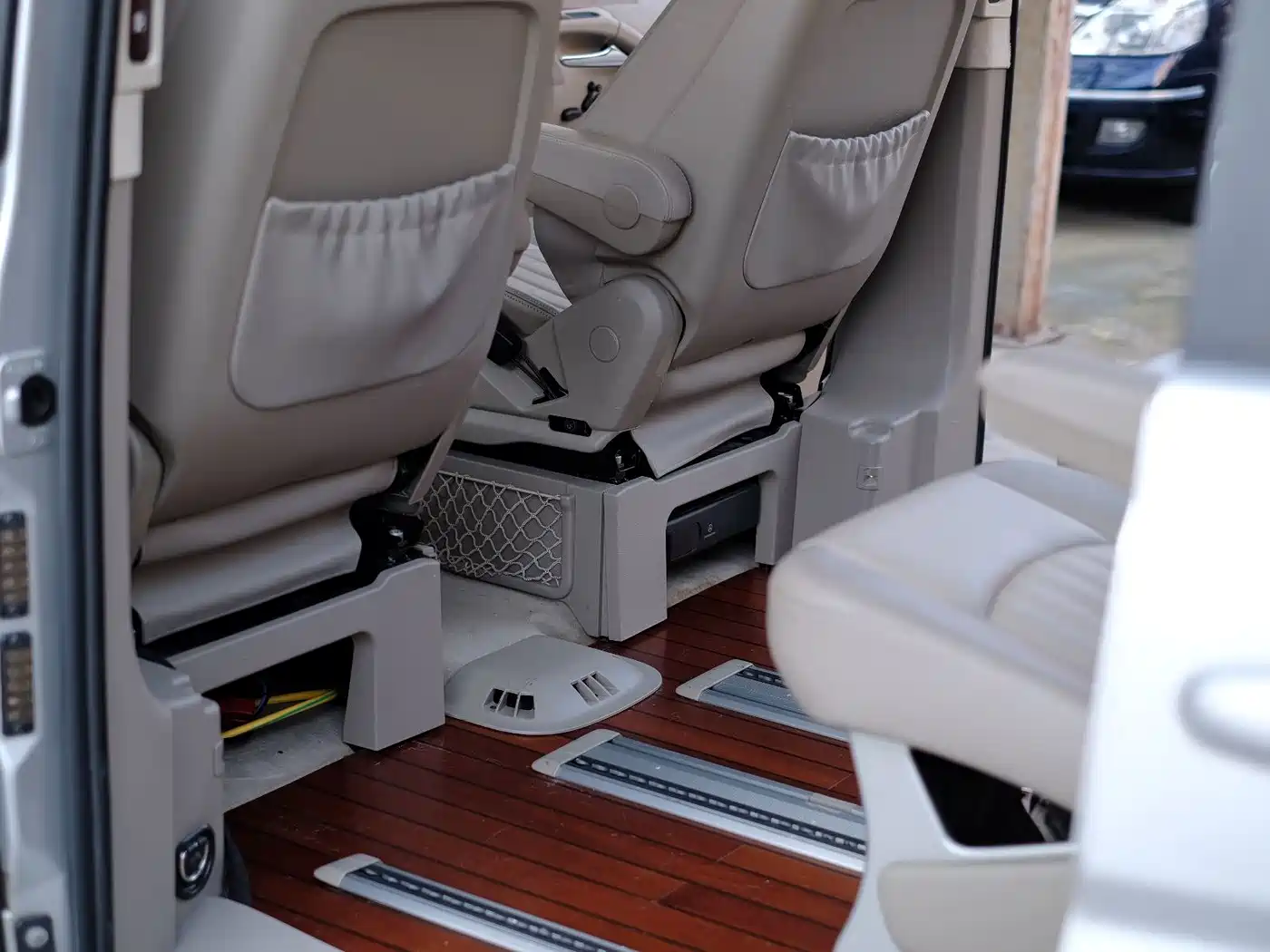 Mercedes-Benz Viano 2013 2012 2.5L Premium Edition