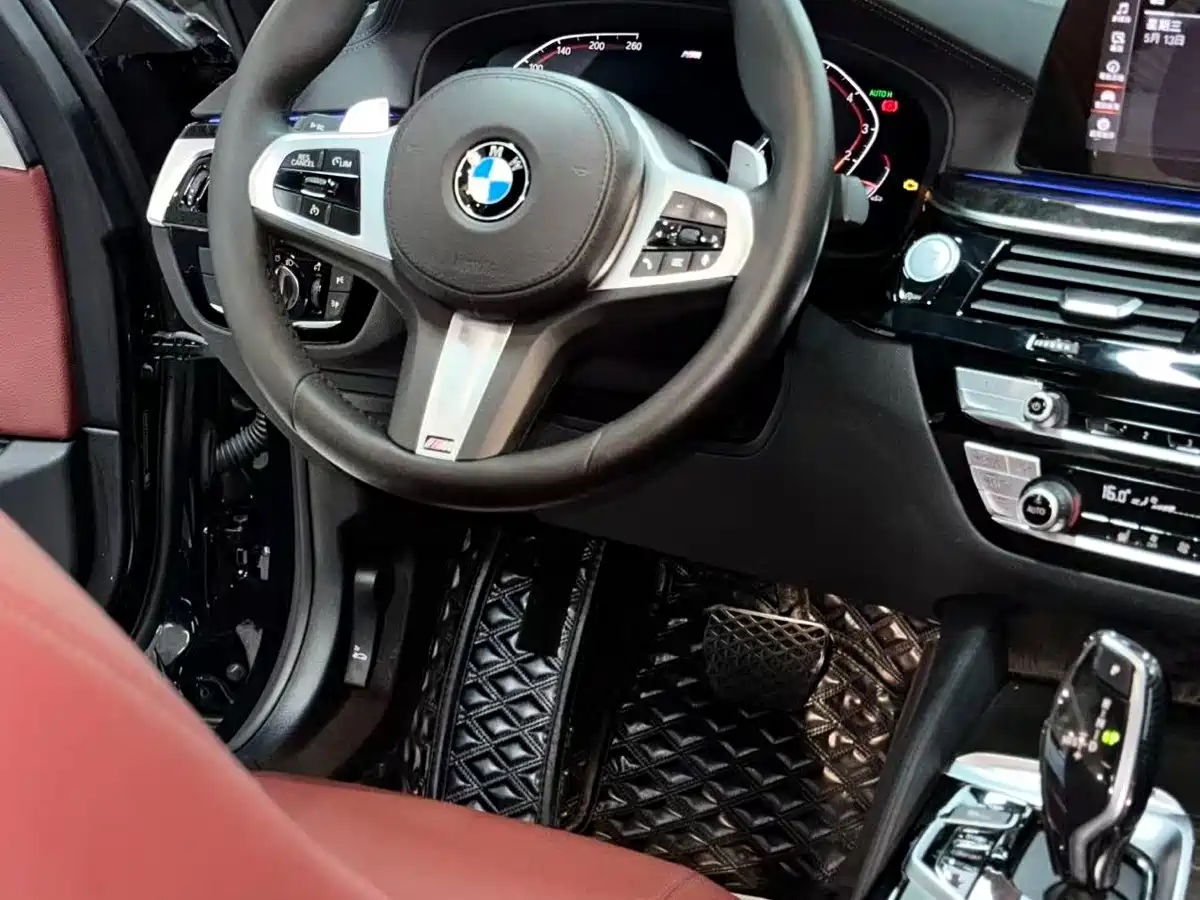 BMW 5 Series 2020 Model 530Li xDrive M Sport Package фото 10