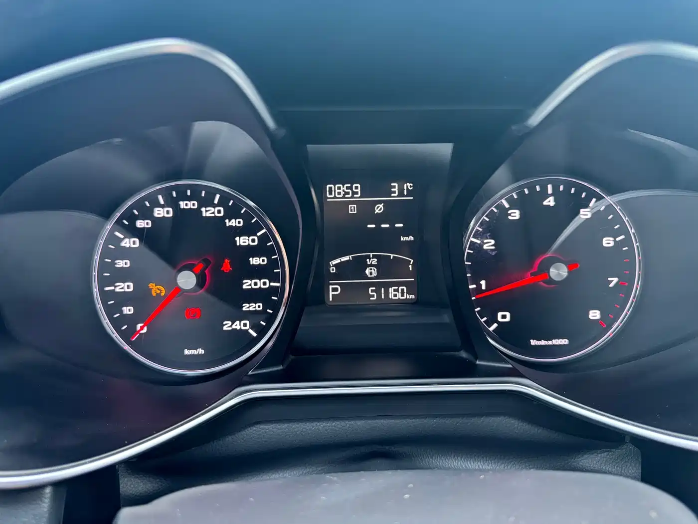 MG MG6 2017 2017 20T Automatic Luxury Smart Connect Version (China V)